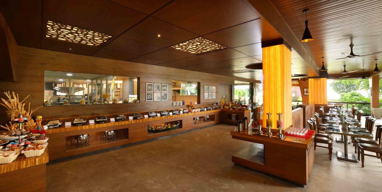 乌代隐居度假酒店 Alappuzha 外观 照片